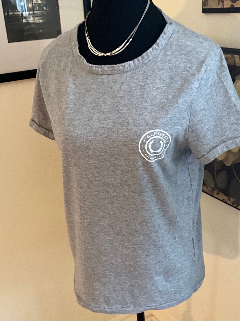 ALFRED SUNG Heather Gray Short Sleeve Logo Tee